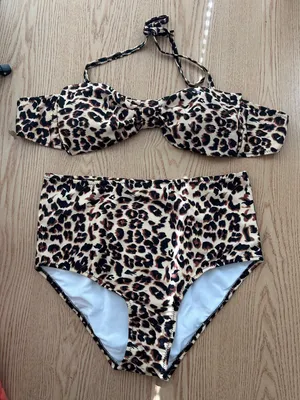 B45 New Women’s AMI Sexy 2Pc Animal 🐆Print Bikini Set High Waisted Medium/Large thumbnail 1