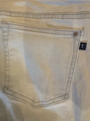 Anthropologie Pilcro Flare Jeans Light Wash Size 28 EUC thumbnail 8