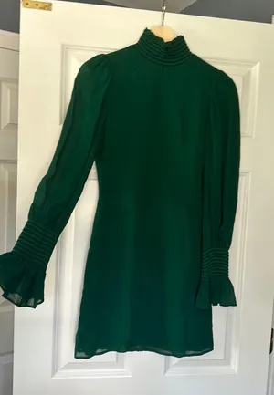 Dress thumbnail 3