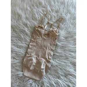 Skims Seamless Sculpt Brief Bodysuit Sand Size XS thumbnail 7