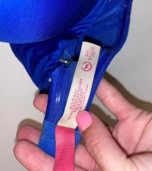 Victoria's Secret Bra thumbnail 4