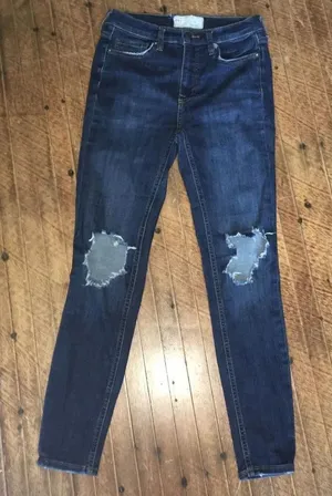 Free People destroyed distressed size 26 dark wash jeans thumbnail 1