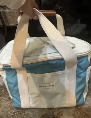 Rodan + Fields Cooler Bag Insulated‎ New thumbnail 1
