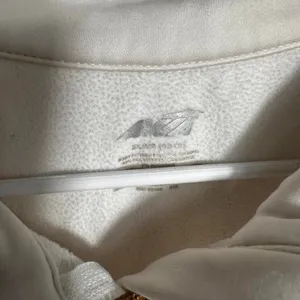 N206. White Avia hoodie with half zip thumbnail 2