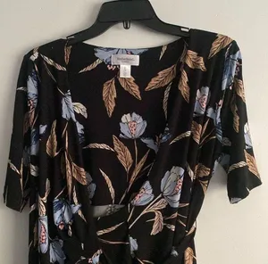 Motherhood Maternity Floral Wrap Dress thumbnail 3