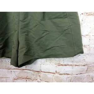 Uniqlo Womens Pleated Front Elastic Waist Short High Rise Green Rayon Blend Sz M thumbnail 4