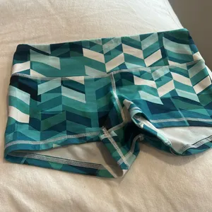 Fleo Spandex CrossFit Shorty Shorts Size Small thumbnail 2