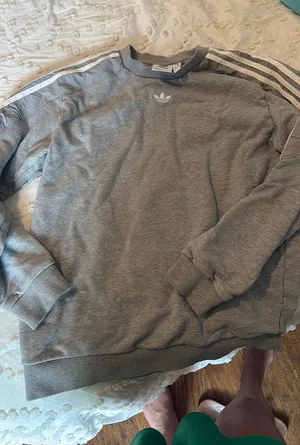 Adidas Crewneck Sweatshirt thumbnail 1