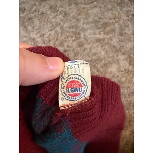 Vintage 1970s Chevron Pattern Knit Sweater Vest Union Made USA Burgundy Retro thumbnail 7