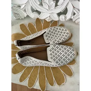 Patricia Nash Elena White Leather Perforated‎ Espadrille Flats Shoes Boho 8.5 thumbnail 4