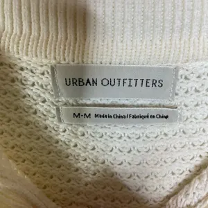 Urban Outfitters Cream Half Button Pullover Over Cream Sweater Size Medium‎ thumbnail 3
