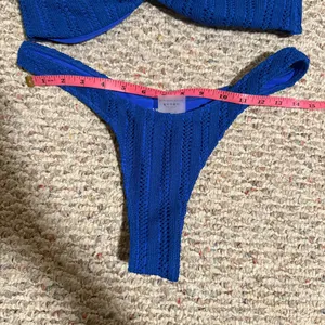 White Fox Hello Sunshine Bandeau Bikini Top Electric Blue Thong- Size Medium/XL thumbnail 5
