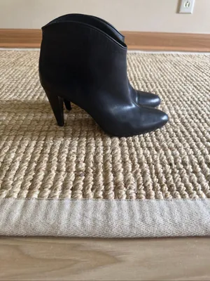Etienne Aigner Seville Black Leather Pointed Toe Ankle Boots Size 7.5M thumbnail 9