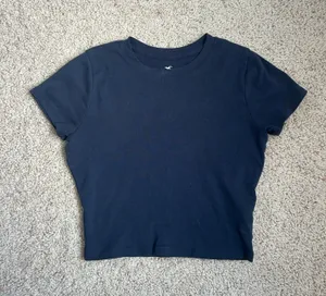 Hollister Navy Cotton Cropped Tee thumbnail 2