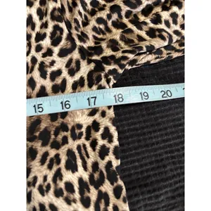 CB‎ Cheetah Print Brown/Tan 3/4 Tab Sleeve Blouse Size Small Gathered Trendy thumbnail 5