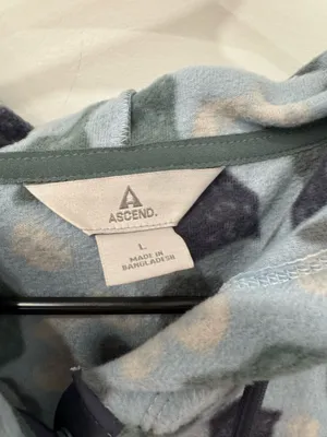 Bass Pro Shops Ascend Pullover thumbnail 3