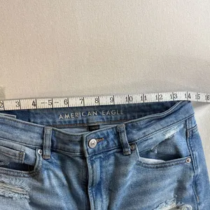American Eagle Outfitters Distressed Blue Ankle Jeans thumbnail 5