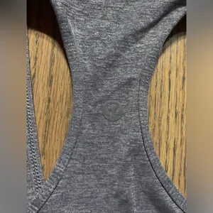 Lululemon gray tank thumbnail 4