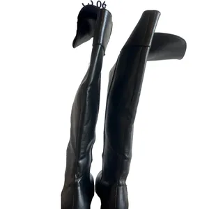Christian Siriano for Payless Over Knee Women’s Boot Size 9 SKU#243071 thumbnail 4