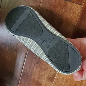 Time & tru flats size 7.5 black and white thumbnail 4