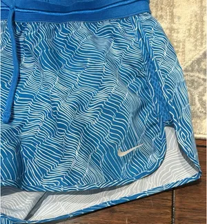Nike Women's Dri-FIT Blue/ White "Run Fast" Wavy Abstract Print Running Shorts thumbnail 7