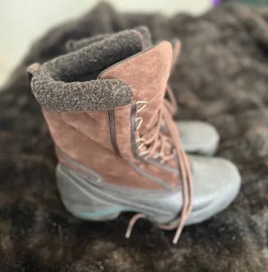 Sorel Thinsulate Women's Size 8.5 Brown Suede Fleece Lining Snow Boots thumbnail 1