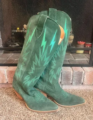 Knee-High Green Dingo Boots thumbnail 2