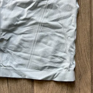 Women's Light Blue Tank Top Size M thumbnail 2