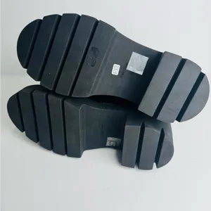 & Other Stories Chunky Platform Chelsea Leather Boots thumbnail 6