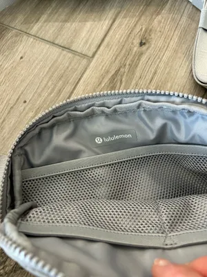 Lululemon Belt Bag thumbnail 4