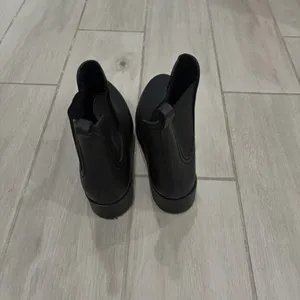 Jeffrey Campbell Cloudy Waterproof Platform Chelsea Rain Boots - Size 7 thumbnail 4
