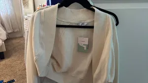 Target Shoulder Top thumbnail 5