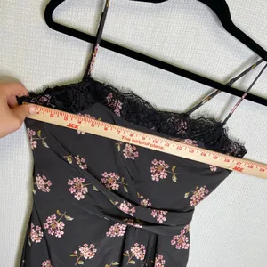 Victoria’s Secret | Womans Black Short‎ Dress 8 Lace thumbnail 5
