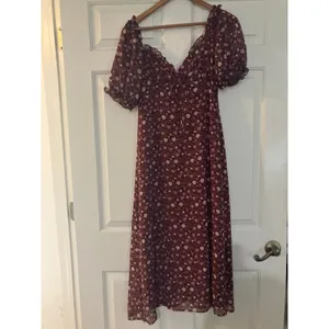 DRESS FORUM Floral Off Shoulder Midi Dress Size Small S MILKMAID DARK COTTAGE thumbnail 2