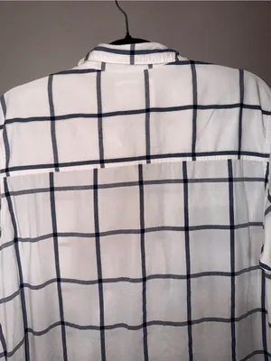 Abercrombie & Fitch White Button-Down Shirt with Black Windowpane Plaid thumbnail 4