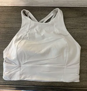 Lululemon bra thumbnail 1
