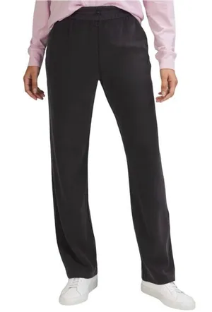 lululemon Women's Size 0 Washed Black Straight Softstreme Leg Track Pants thumbnail 1