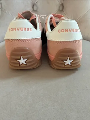 Converse Run Star Trainers Sneakers Low top Flamingo Unisex Men 7.5 Womens 9 thumbnail 4