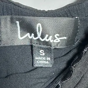Lulus Black Off Shoulder Ruffle Cropped Puff Sleeve Top Womens‎ Size Small thumbnail 4