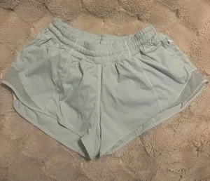 Hotty Hot Short 2.5” thumbnail 1