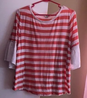 Crown and ivy xl orange and white 3/4 sleeve women’s top thumbnail 1