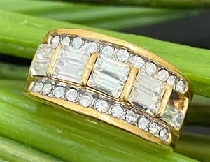 Vintage Unsigned Gold-tone Clear CZ Stones Fashion Row Ring Size 8 thumbnail 3