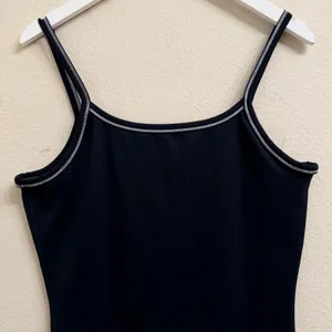 Nike One Dri-FIT Short‎ Bodysuit Black Contrast Stitch Athletic Romper XL Sporty thumbnail 4