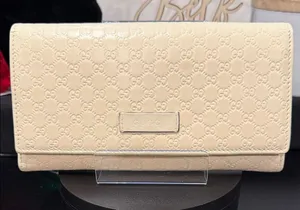 ‼️SALE‼️ Gucci Cream/Off White Mini Guccisima Embossed Leather Wallet thumbnail 1