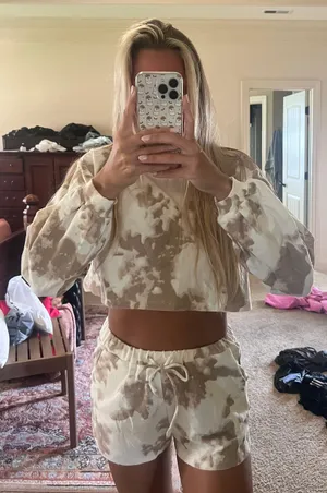 Lounge Set thumbnail 2