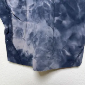 Lululemon Women Align Tee Top 4 Diamond Dye Lunar Rock True Navy Cropped T-Shirt thumbnail 3