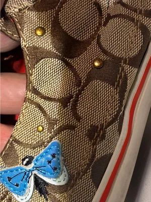 Vintage Coach Signature C Sneaker Shoes Bug Butterfly Patch Size 9B thumbnail 5