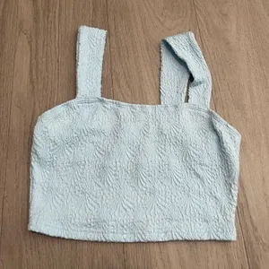 Light Blue Textured Square-Neck Crop Tank Top thumbnail 1
