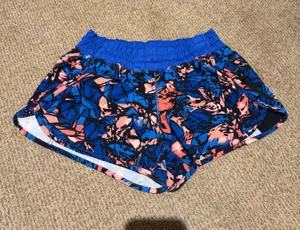 Lululemon Shorts thumbnail 1
