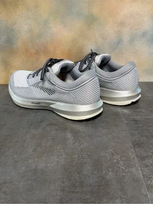 Brooks Levitate Women's Gray/Silver Running Shoes 1202581B131 Size 9B thumbnail 12